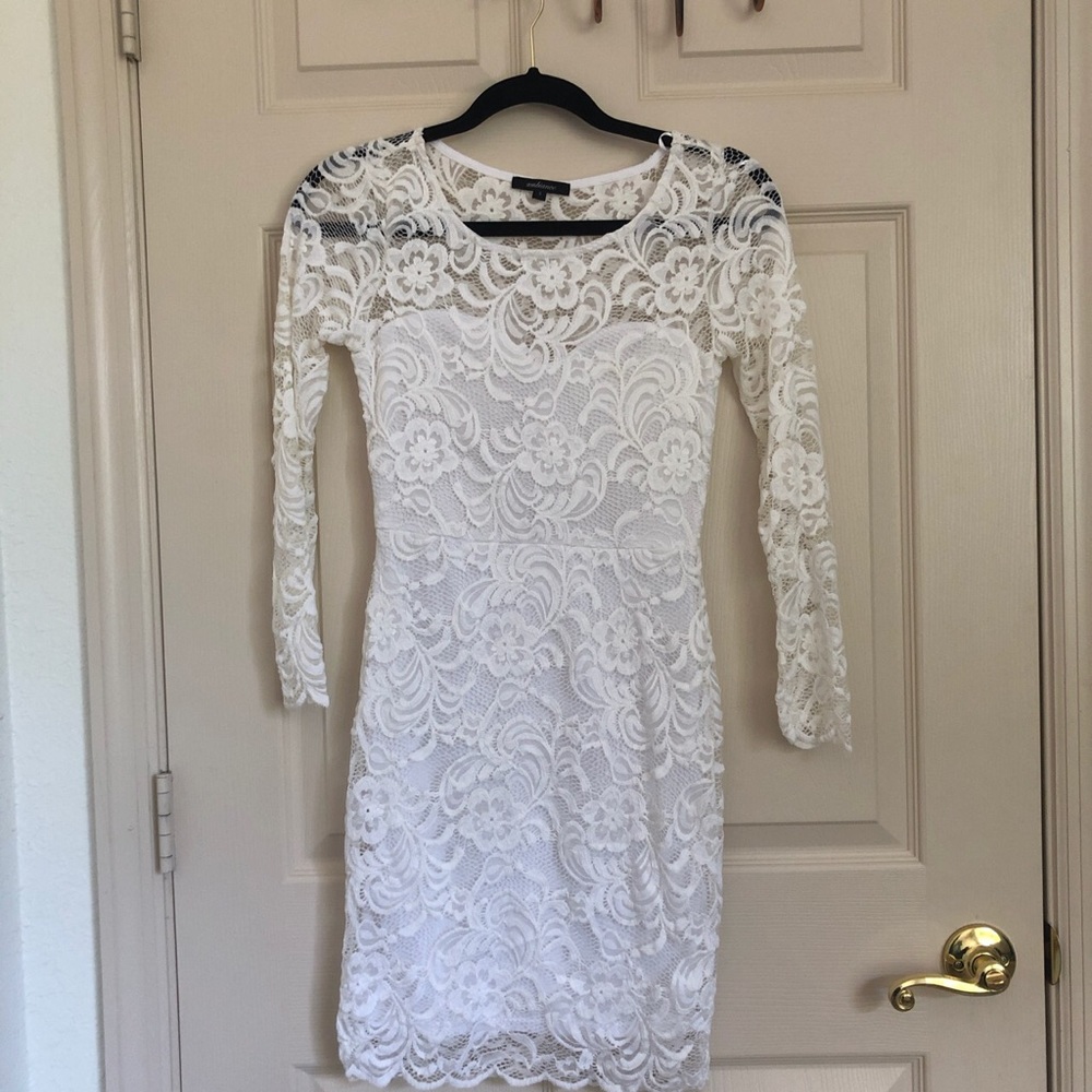 🤍white lace dress🤍